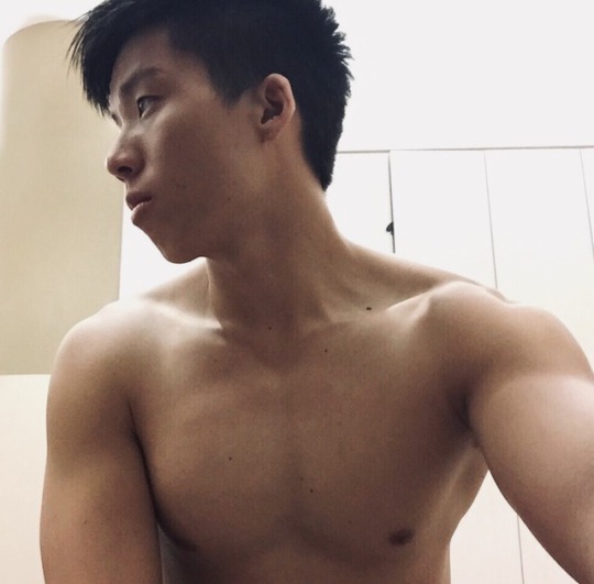 asian-men-x: @dnwh