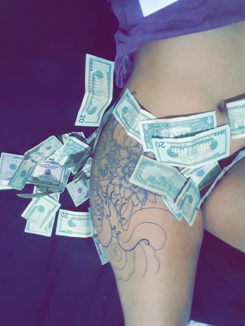 kave1897: I love to touch my self as much as I love money and you live to see me touching my self. G