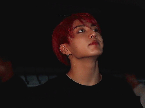 Jungkook Chose To Stay Longer To Listen To Armys Singing Magic Shop