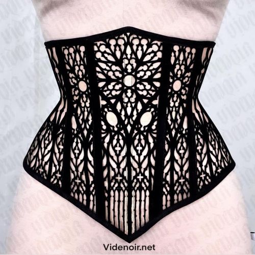 The cathedral range is expanding: feast your eyes on this new hourglass underbust made with our sign