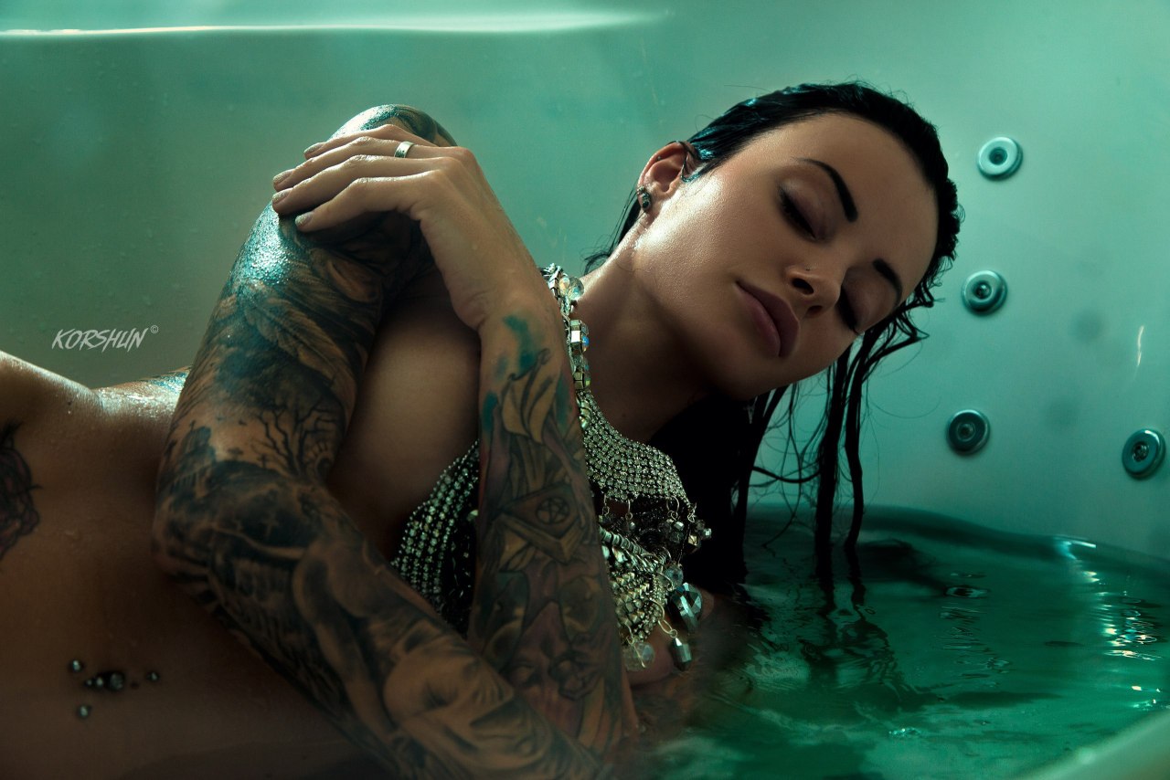 tattoos-and-models:  Any Sakharova