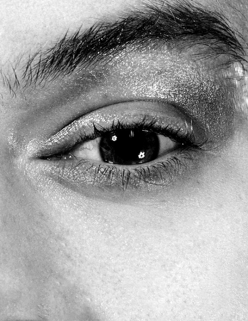 styles-edits: Eye Makeup (Close Up) Harry For Beauty Papers | Photography by Casper Sejersen