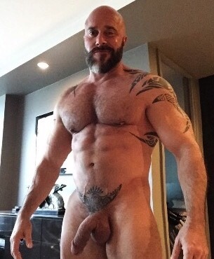 robinhorny:  willillicious56:     Ooo Daddy!…🏳️‍🌈Seja você também mais um Robin Guy! Siga o meu blog! Follow me! Me chama no chat!🏳️‍🌈