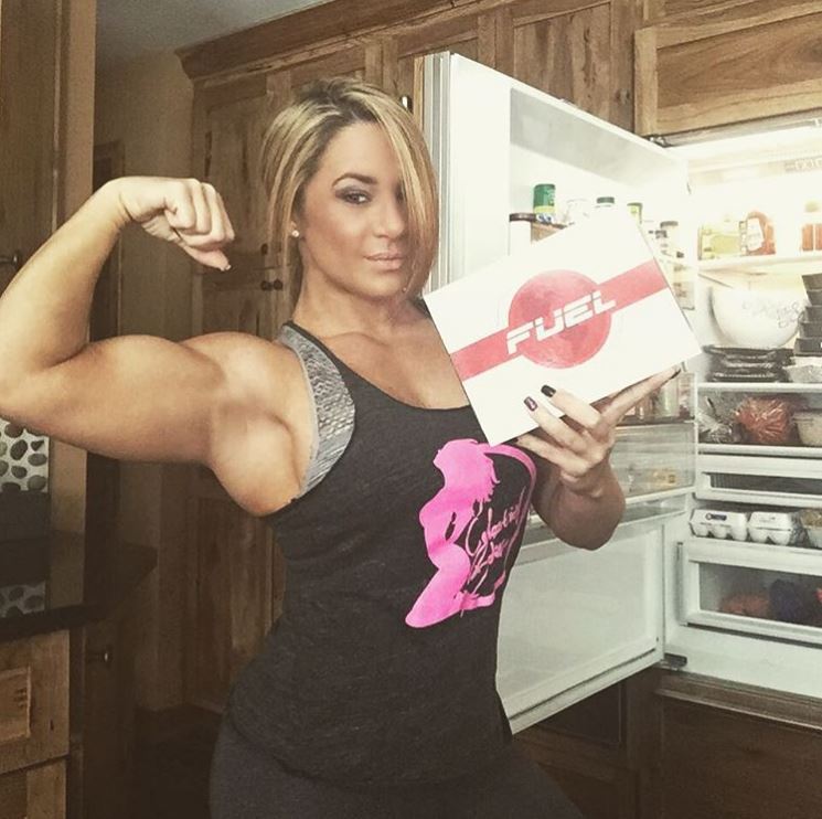 WE LOVE MUSCULAR GIRLS