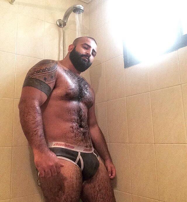 justsayjohnny:  UNF! 