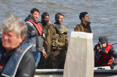 thedailystyles:Harry on the set of ‘Dunkirk’ - July 8, 2016