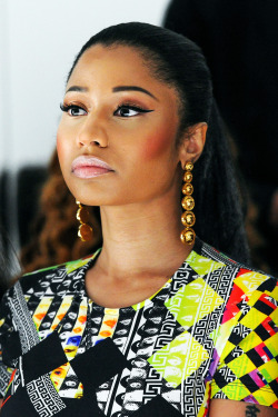 nickiminvj: Nicki Minaj at Verace Fashion