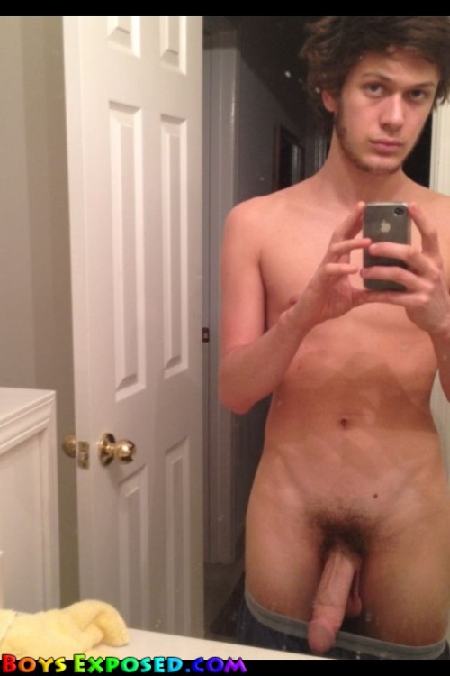 mygaycockthings: Boys Exposed Posting Nudes www.theclaudinho.tumblr.com