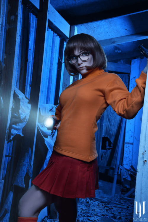 velmacosluv:  Velma by Jennifer Van DamselPhotos by Michael Mac Photography