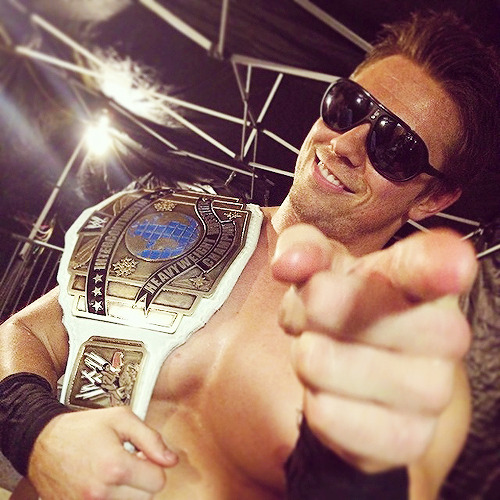 wrestlingeditsdaily:  And your new #ICTitle Champion, @MikeTheMiz! #WWEBattleground