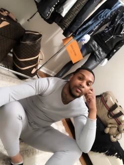 donjulioblanco:  Organizing my new fits in my personal dressing room 