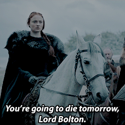 brittanashollstein:Queen Daenerys Stormborn and Queen Sansa Stark in 6.09