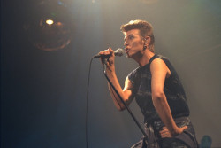 'Loves To Be Loved' A David Bowie Blog
