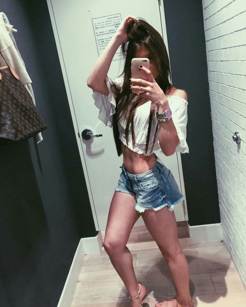 http://streetgrl.tumblr.com/post/160855586672