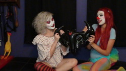 kitziklown:  thatmissquin:  Clowny Quin introduces