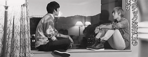  2Woo and their window seat date ಥ‿ಥ 