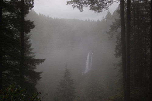 90377:Distant waterfall by Just Peachy! on Flickr.