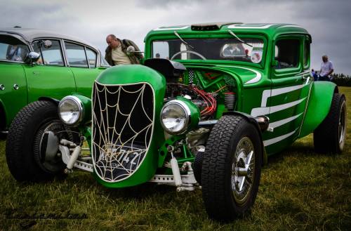 morbidrodz:  Follow this blog for more hot rods and kustoms 