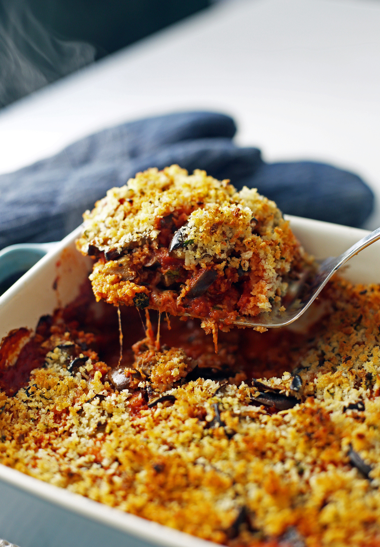 BAKED EGGPLANT PARMESAN CASSEROLE - A delicious comfort food recipe ...