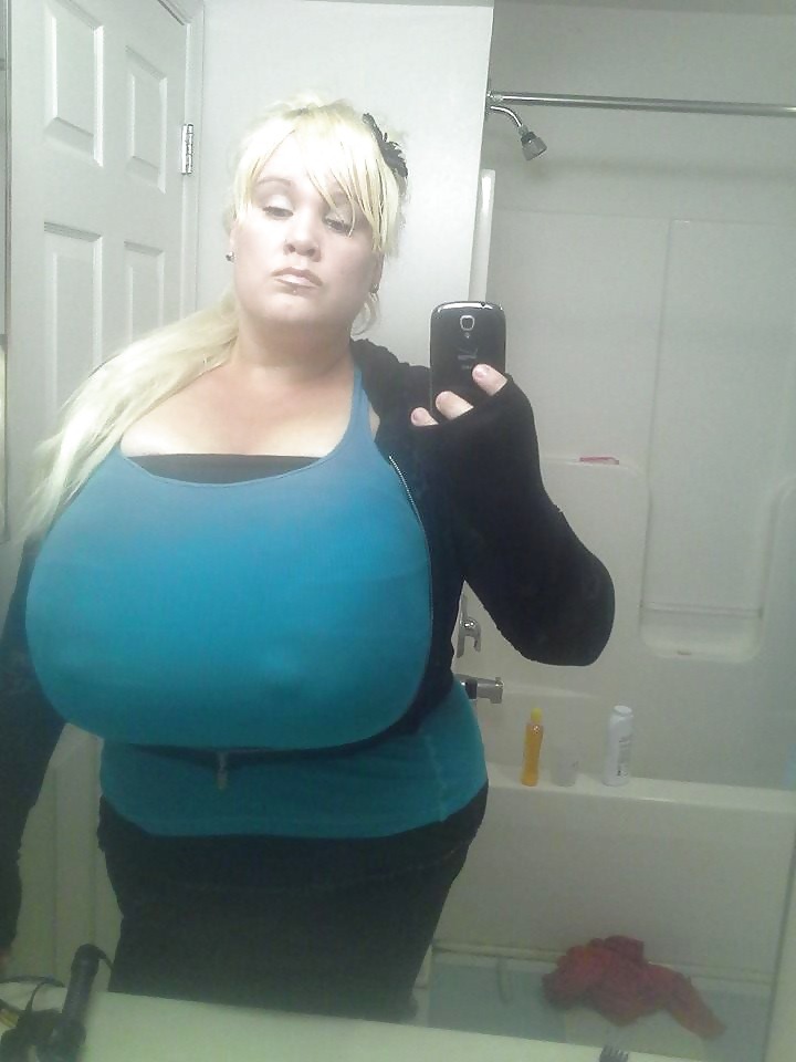 hugeheavytits:  http://hugeheavytits.tumblr.com/ Ladies - send in your big boob submissions