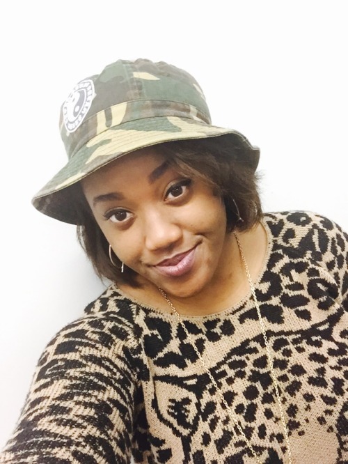 convolutedperceptions:  My first bucket hat experience 😂  Word to barakaflakaflame