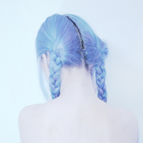wetheurban:  LINNNN LINNNN is a photographer from Seoul, South Korea who portrays beautiful, ethereal, and atmospheric portraits. Her minimalistic approach and simplicity leaves behind breathtaking impressions. Keep reading 