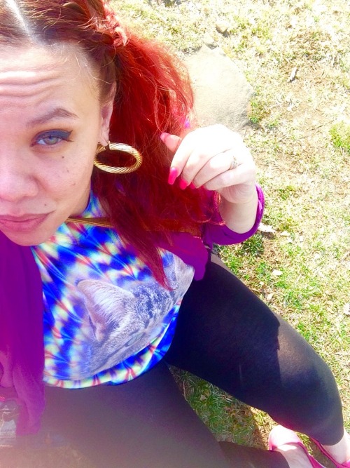 winterholmess:  @Hippie__holmes