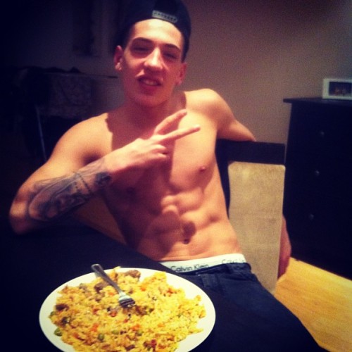 veryyy handsomee