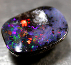 mineralists:  Boulder Opal 