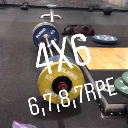 Last Night I Had To Do 4x6, One Set Of 1x395x6, 1x410x6, 1x420x6(PR Rep) And Back Down To 1x410x6 On