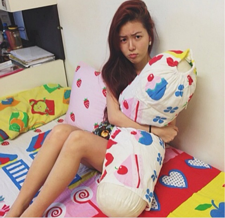 sggirlsboleh2:  sgsweeties:    Follow @sgsweeties for more!!!    What a SYT!