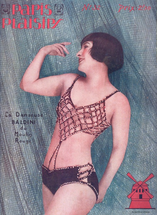 carrefouretrange:  Paris Plaisirs n°32, février 1925, photo cover by Lucien Waléry Complete post with my scans here : http://aucarrefouretrange.blogspot.fr/2013/12/paris-plaisirs-n32-fevrier-1925.html 