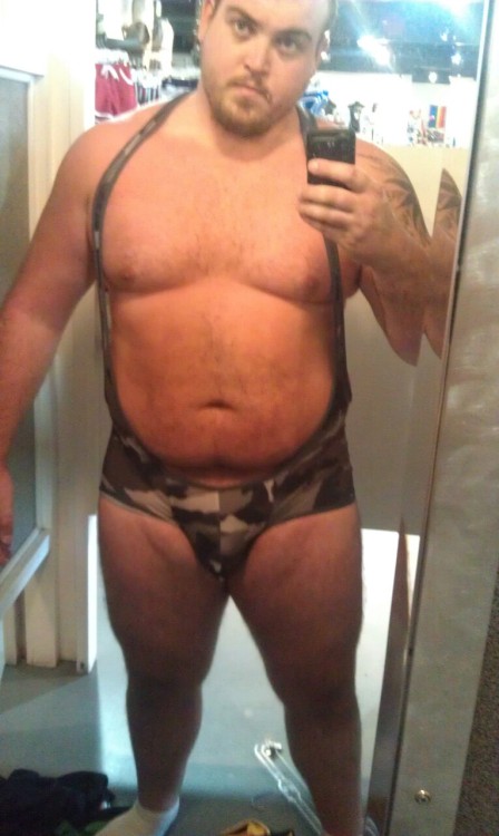 monstercub:  Who wants to wrestle 