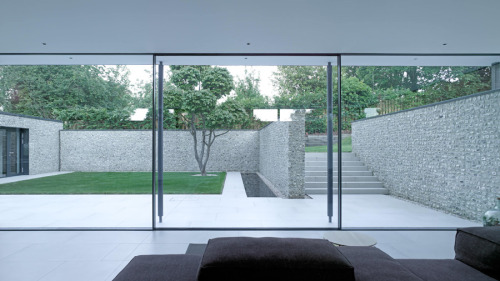 plastolux: Contemporary Architecture John Pardey Architects#mid century, #architecture, #MCM, #moder