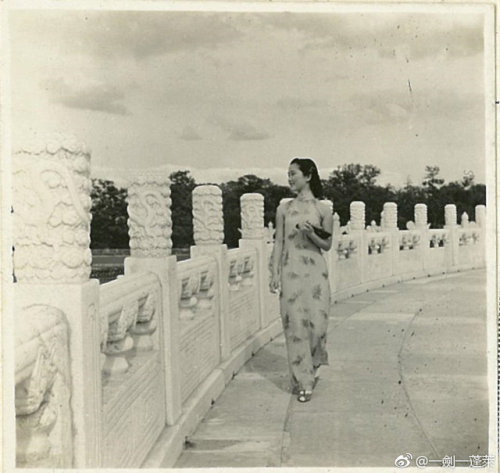 Propaganda photos of women in qipao in Beijing to promote Japanese take over of Asia by Masao Horino