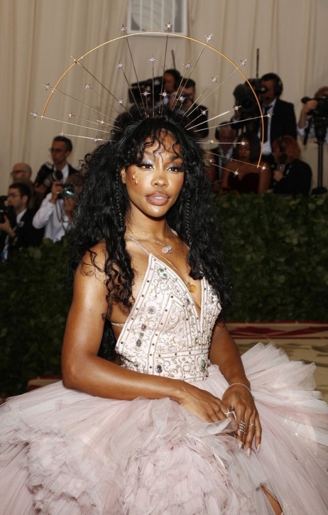 pinkprknt: A goddess✨