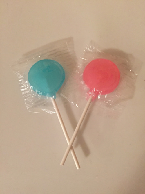 pink-and-teal:my pink & teal lollipops 🍭