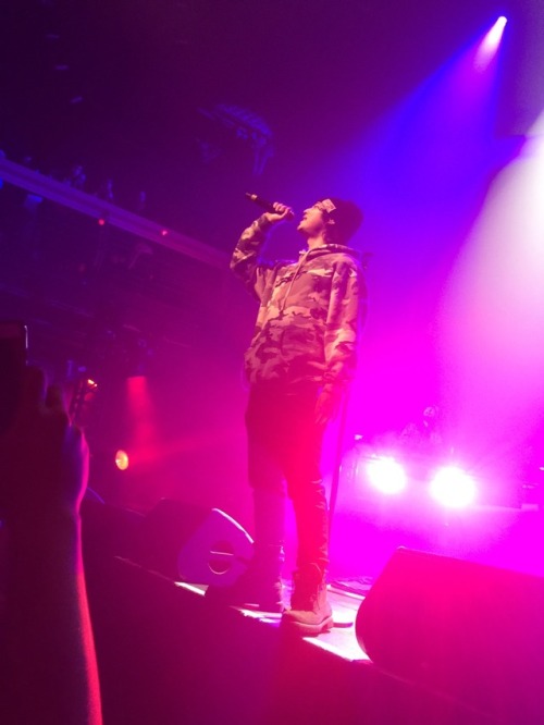 88risers:I took these myself, I still can’t fucking believe that. I’m dying. These are literally MY 