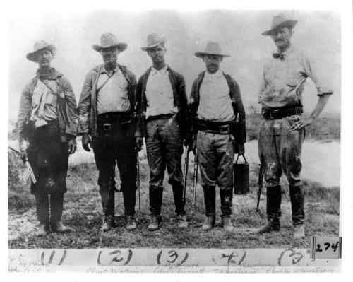 gunsandposes:Texas Rangers, 1915, during the “Mexican bandit trouble” spilling over the borders from