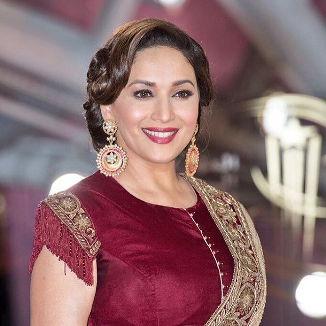 Madhuri dixit kisses