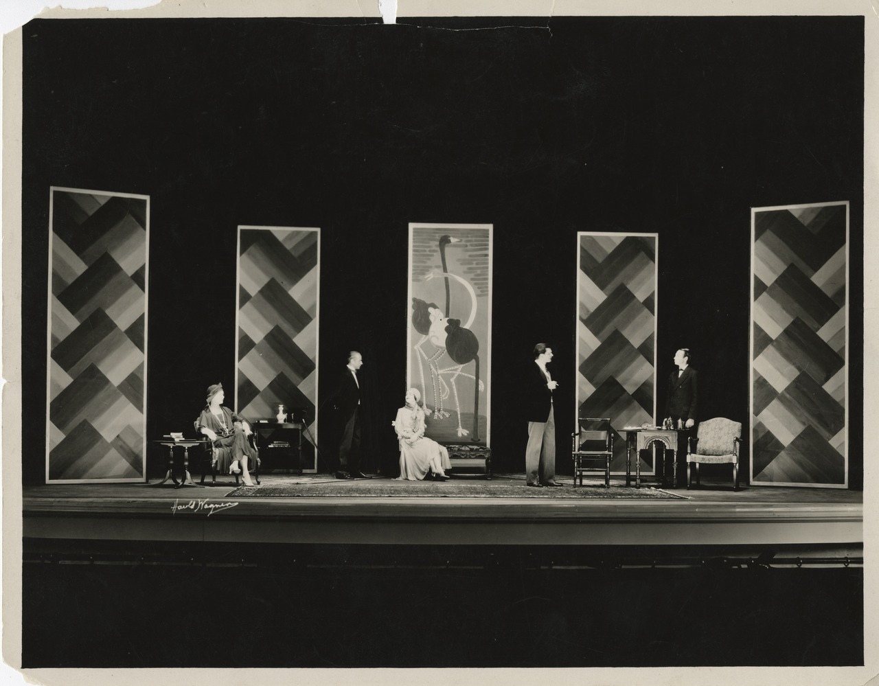 kslsrsc:We cannot get enough of these art deco set designs from the Cleveland Play