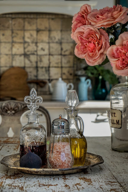 Vintage Stories and Style