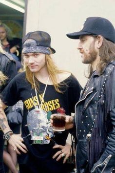 imcreepingdeath99:  Axl and Lemmy 