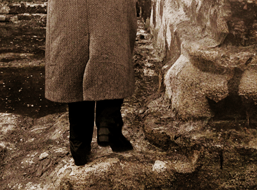 gregory-peck:You know the great love stories, the classics. No kissing. No kissing.