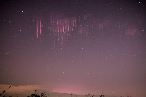 peaceful-moon: Rare red sprite lightning over Italy source