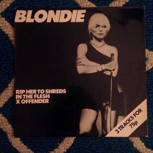 Blondie - Rip Her To Shreds   