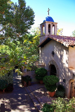 about-usa: Tlaquepaque Chapel - Sedona -