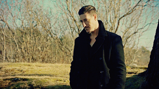 glossywhit:  5.26 forever“Even when it is the hardest thing to do, you gotta believe.”
