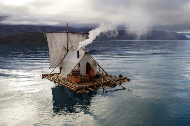 awkwardsituationist:  eric valli took a series of photos in and around lake wakatipu