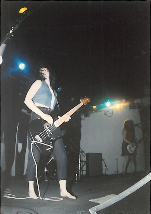 fuckyeahbabesintoyland-blog:  Babes In Toyland, Michelle Leon - Babylon A Go-Go, Cleveland, OH, 1991.   [credit: Bill Keaggy, Flickr] 